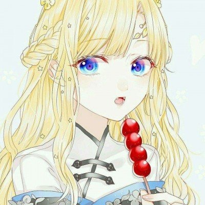 老爷爷为妻子摘花 花主人改警示牌